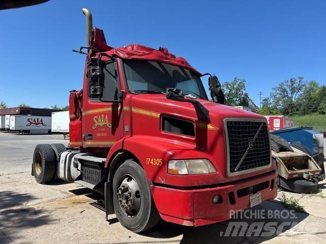 Volvo VNM42T Ciągniki siodłowe