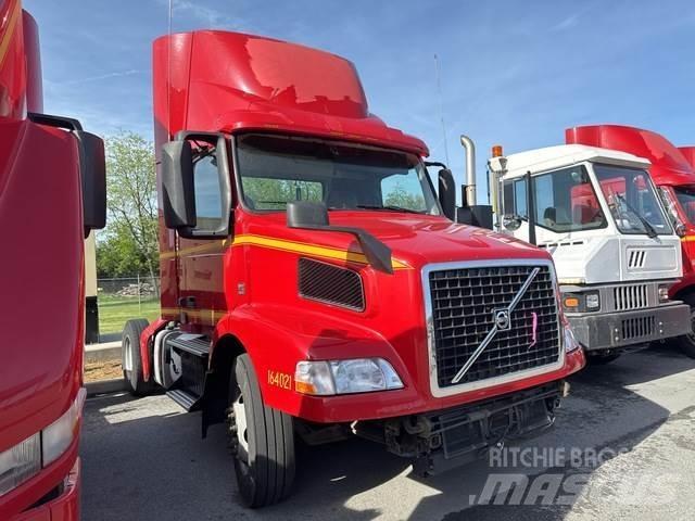 Volvo VNM42T Ciągniki siodłowe
