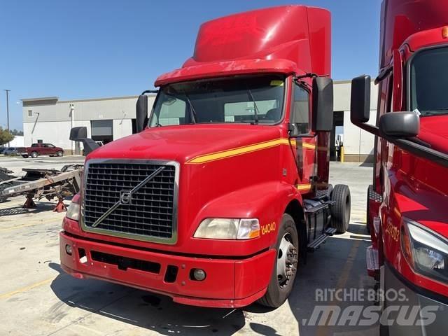 Volvo VNM42T Ciągniki siodłowe