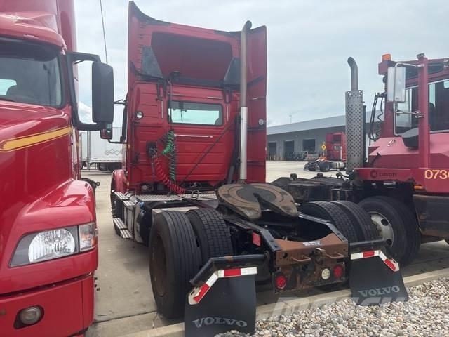 Volvo VNM42T Ciągniki siodłowe
