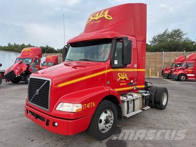 Volvo VNM42T Ciągniki siodłowe