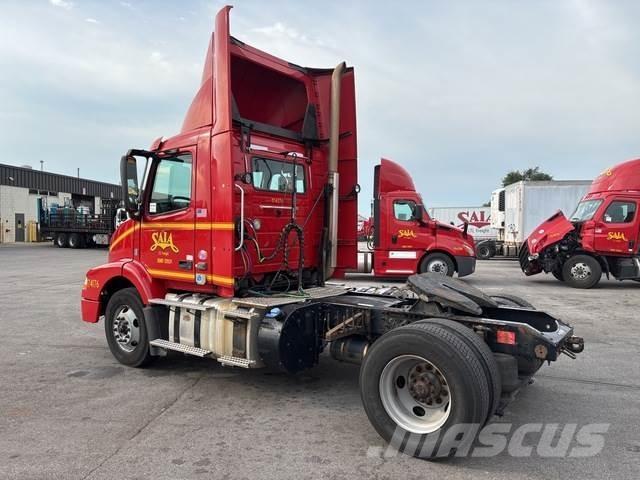 Volvo VNM42T Ciągniki siodłowe