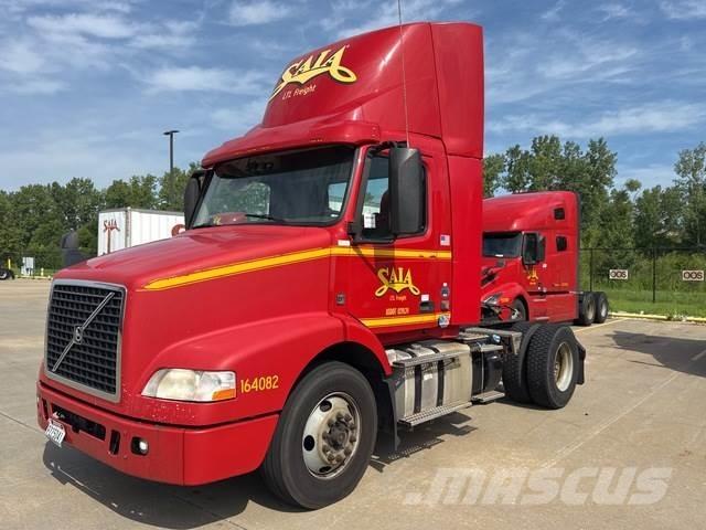 Volvo VNM42T Ciągniki siodłowe