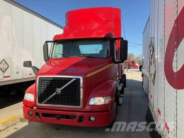 Volvo VNM42T Ciągniki siodłowe