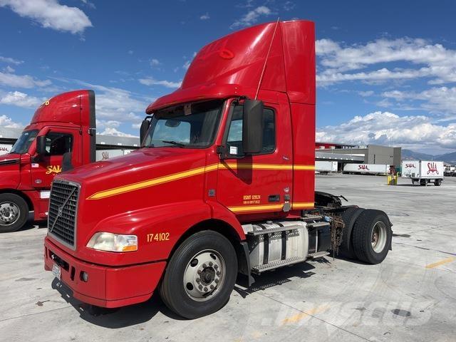 Volvo VNM42T Ciągniki siodłowe