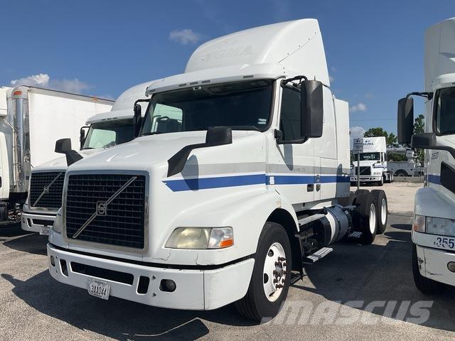 Volvo VNR64T Ciągniki siodłowe