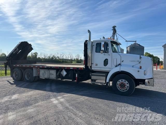 Western Star  Ciężarówki typu Platforma / Skrzynia