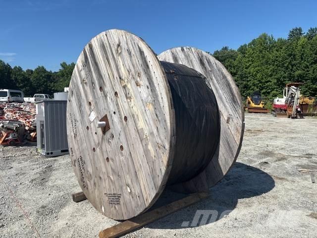  Wire Reel Maszyny budowlane - Inne