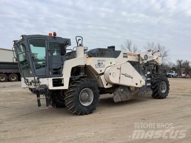 Wirtgen WR2000 Zagęszczarki gruntu