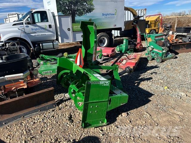 Woods SB74C Pługi wirnikowe