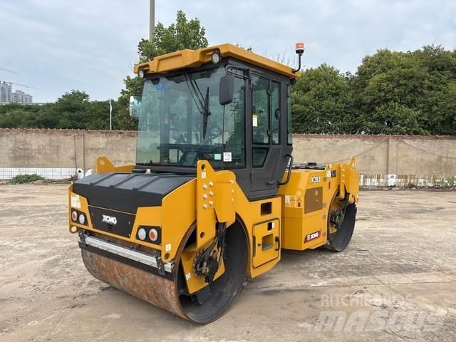 XCMG XD83 Walce dwubębnowe