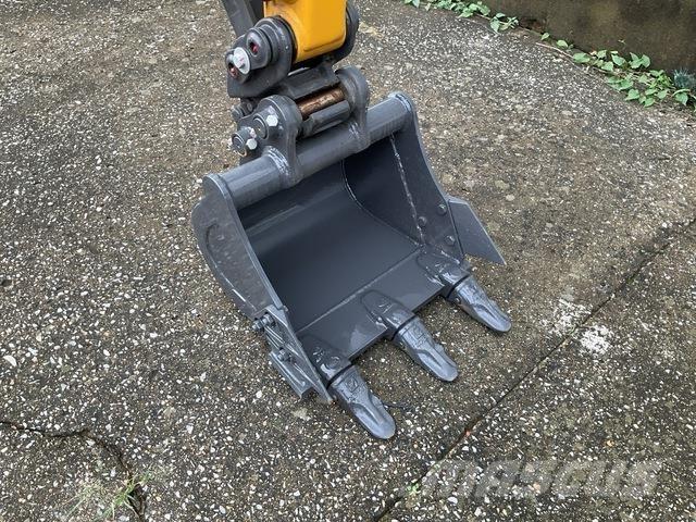 XCMG XE17U Minikoparki