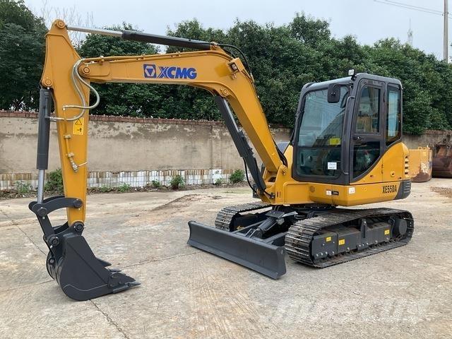 XCMG XE55DA Minikoparki