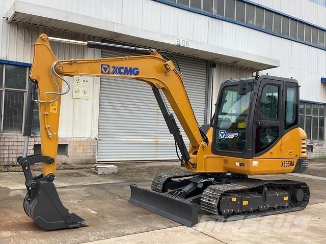XCMG XE55DA Minikoparki