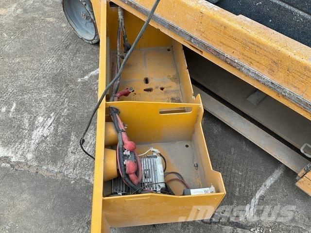 XCMG XG1008HD Podnośniki nożycowe