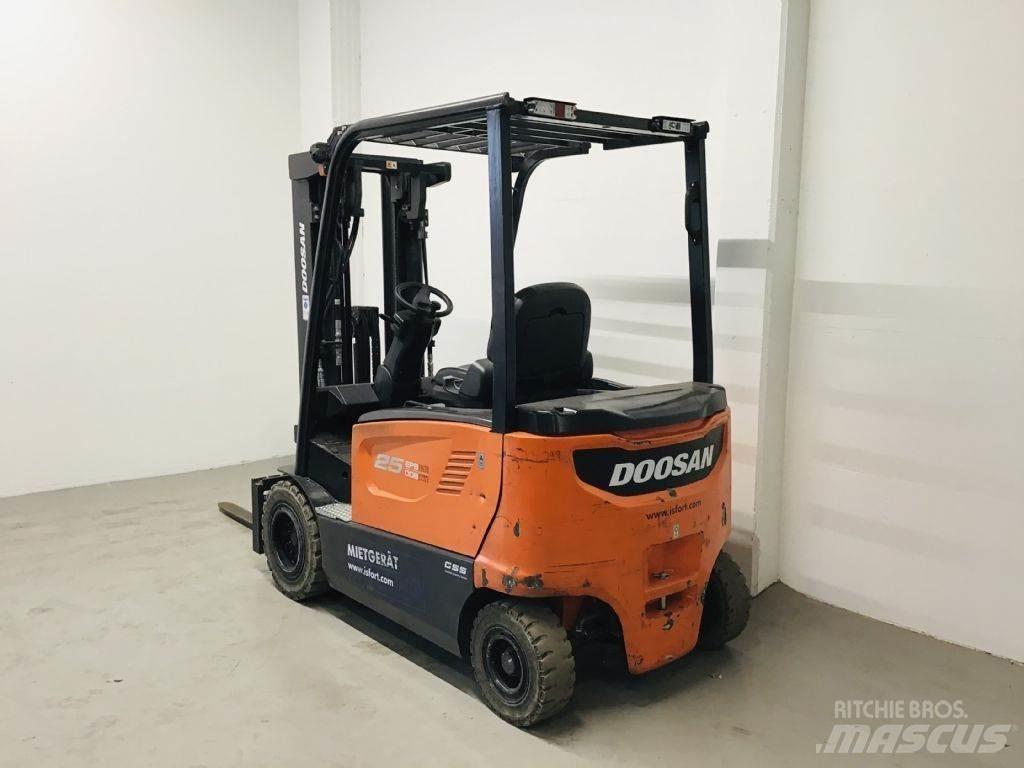 Doosan B25X-7 Wózki elektryczne