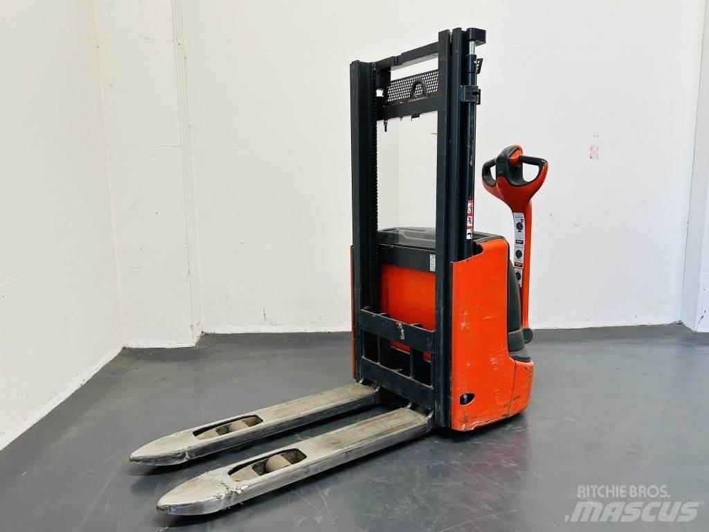 Linde L10B Wózki widłowe unoszące z dyszlem