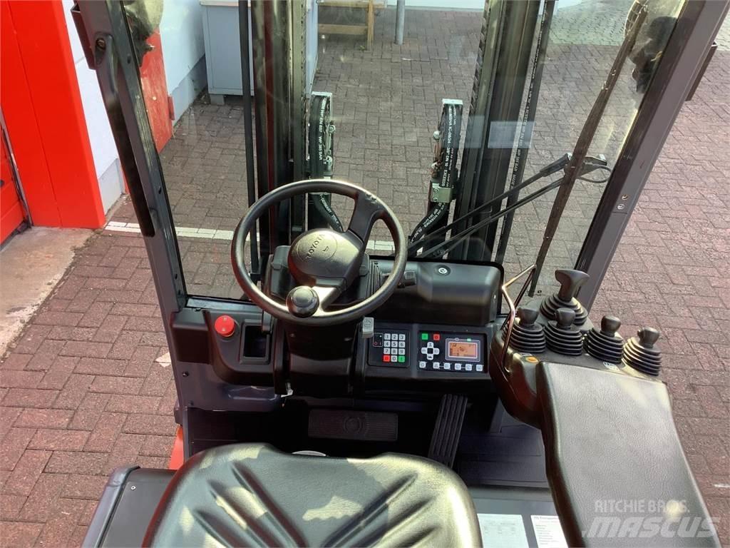 Toyota 8FBE16T Wózki elektryczne