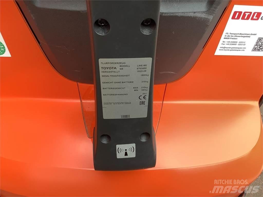 Toyota LWE180 Wózki widłowe unoszące