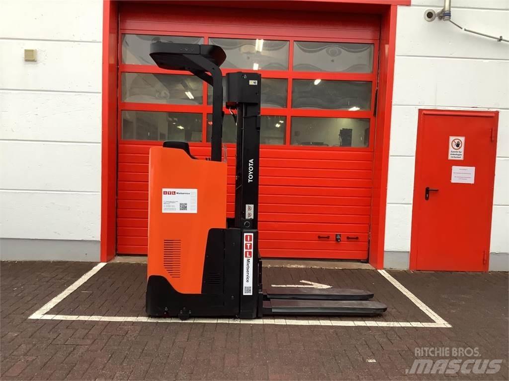 Toyota SSI160LN Wózki widłowe unoszące z dyszlem