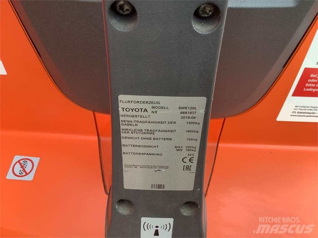 Toyota SWE120L Wózki widłowe unoszące z dyszlem