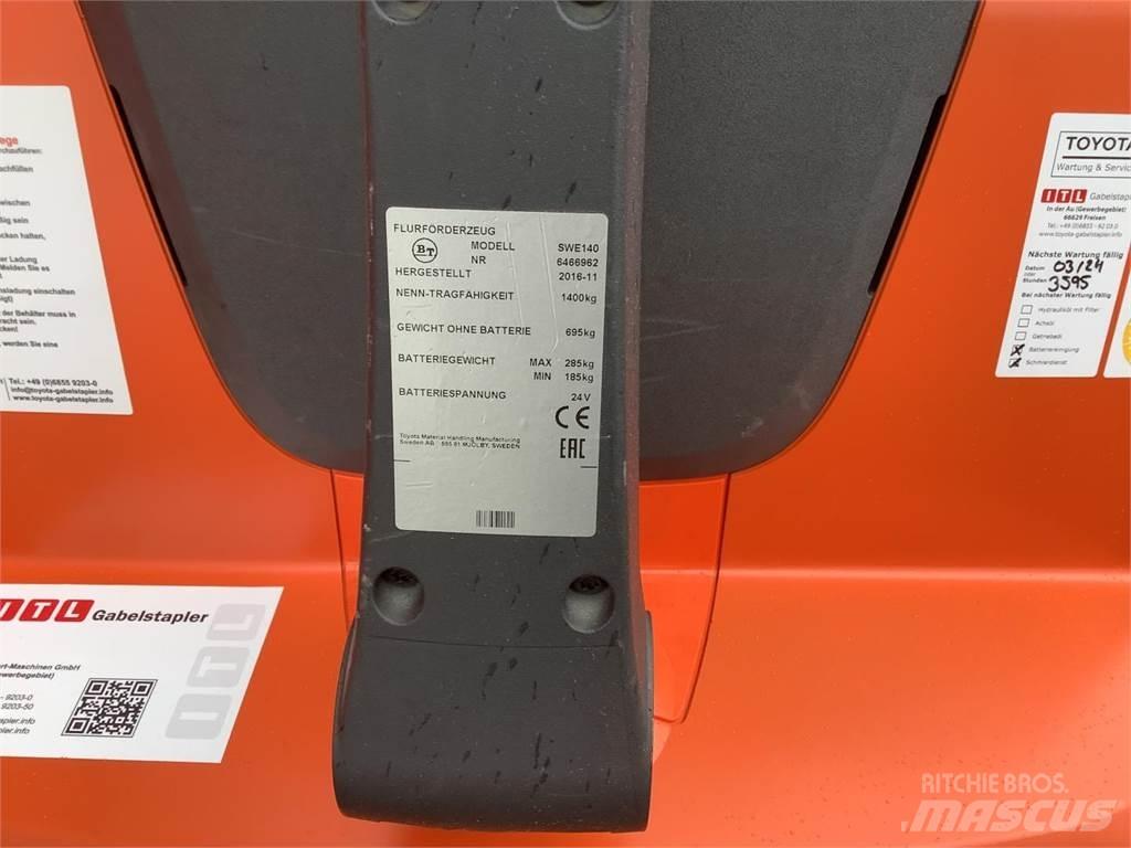 Toyota SWE140 Wózki widłowe unoszące z dyszlem