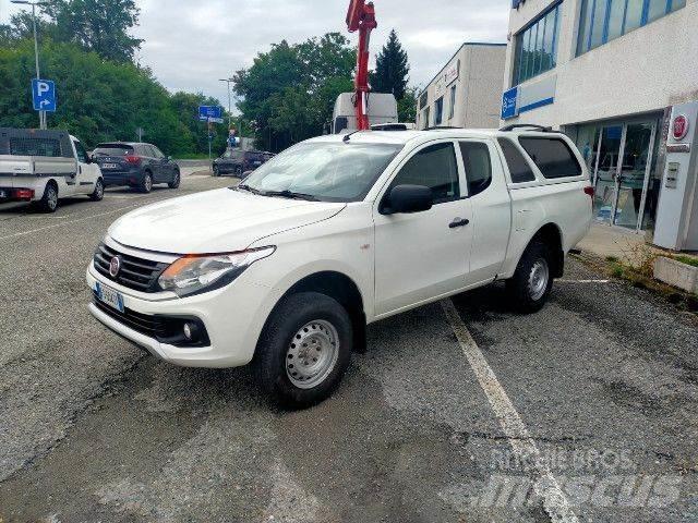 Fiat FULLBACK Ciężarówki typu Platforma / Skrzynia