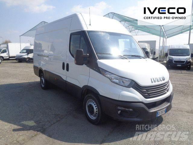 Iveco 35S14 Samochody dostawcze ze skrzynią zamkniętą