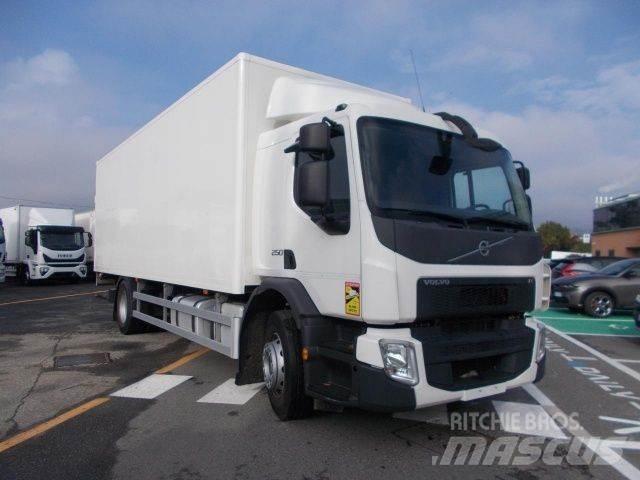 Volvo FE250 Samochody ciężarowe ze skrzynią zamkniętą
