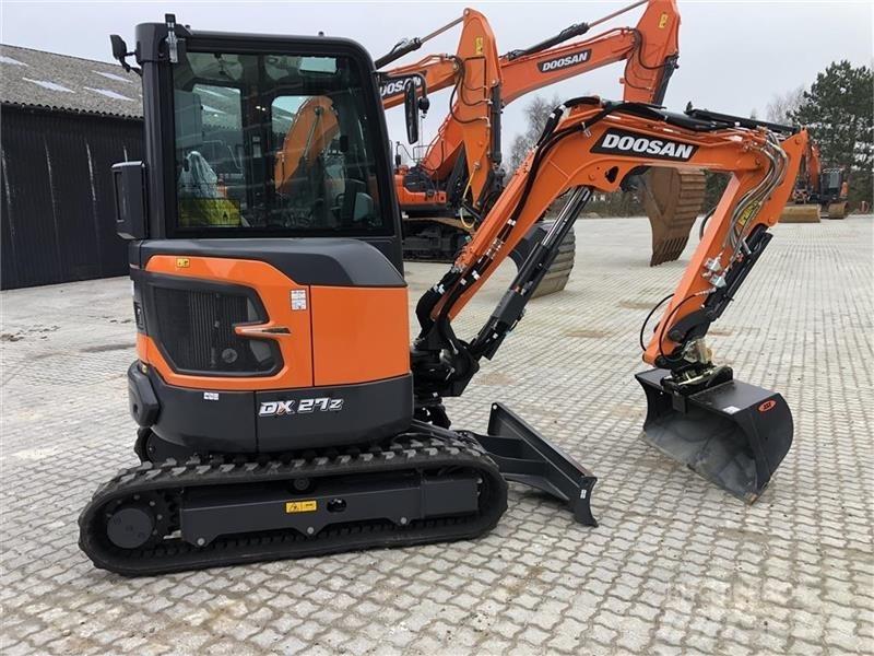 Doosan DX27Z-7 Minikoparki