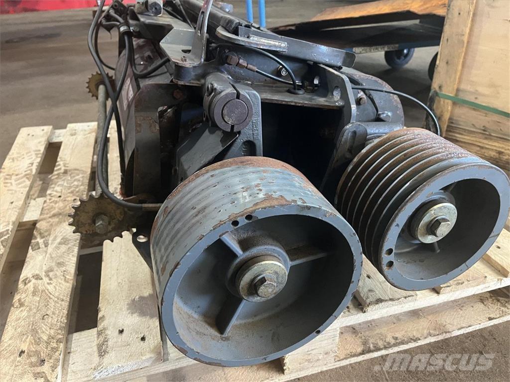 CLAAS CORN CRACKER Maszyny rolnicze - Inne