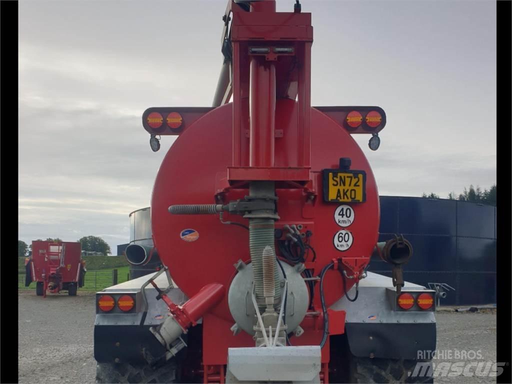 Hi-Spec 3000 TD-S Rozrzutnik obornika