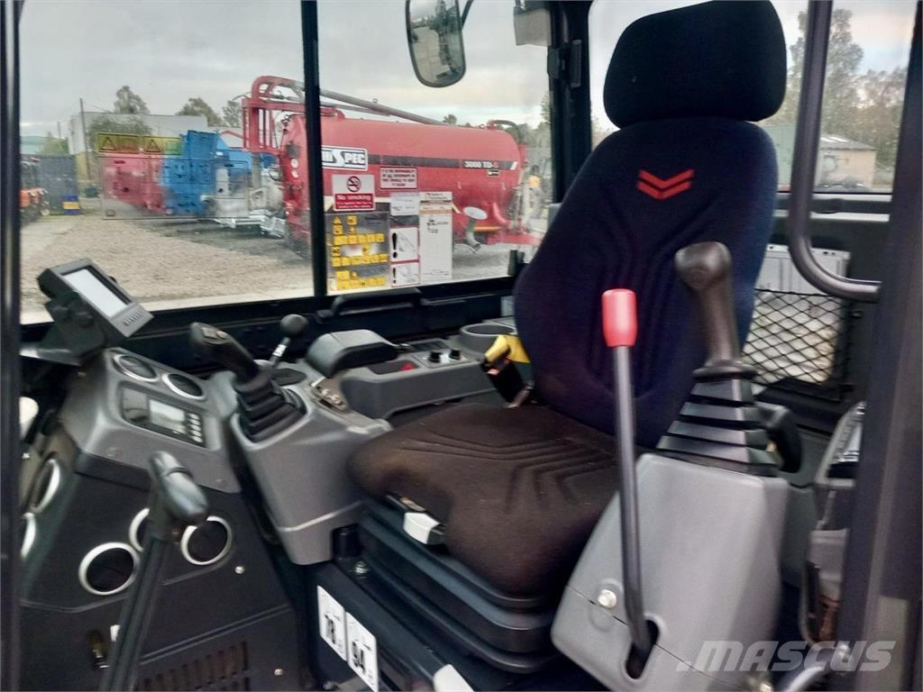  Misc. YANMAR SV60-B Maszyny rolnicze - Inne