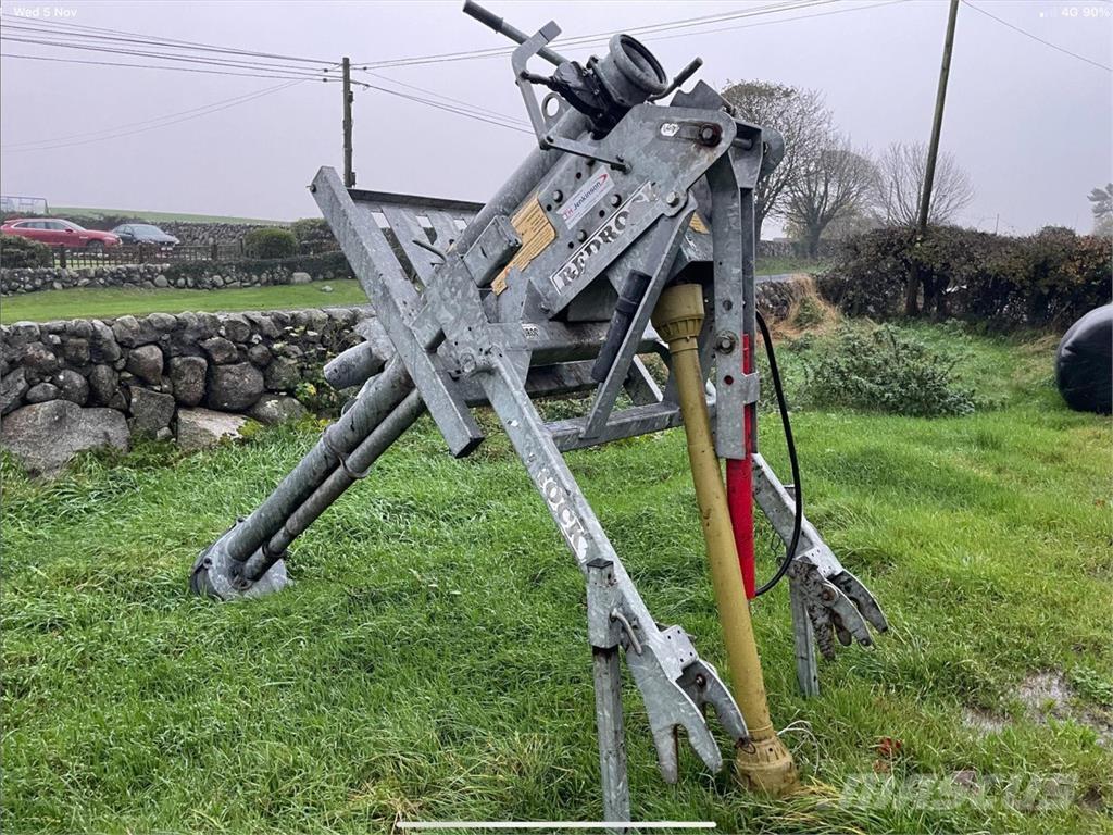 Redrock SUPER 8 Rozrzutnik obornika