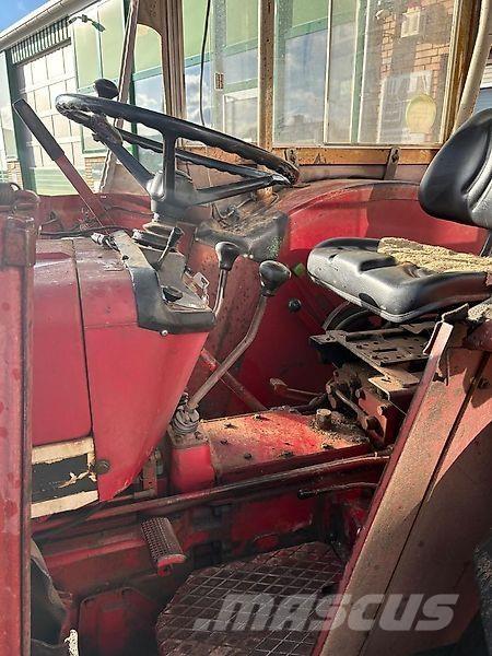 IHC 533A Ciągniki rolnicze