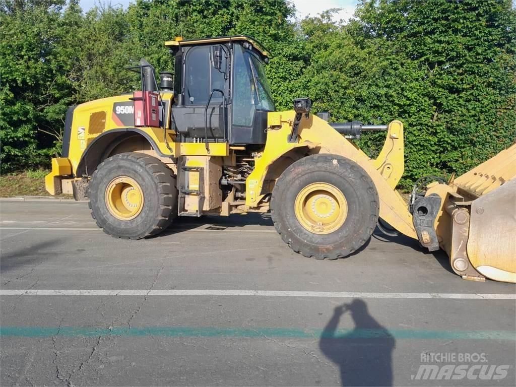 CAT 950M Ładowarki kołowe