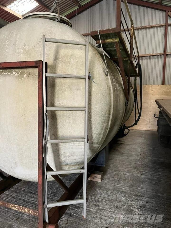  15.000 L vandtank Kosze zasypowe