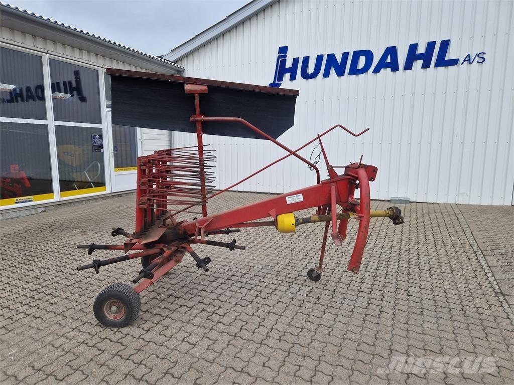  3 METER RIVE Zgrabiarki i przetrząsacze