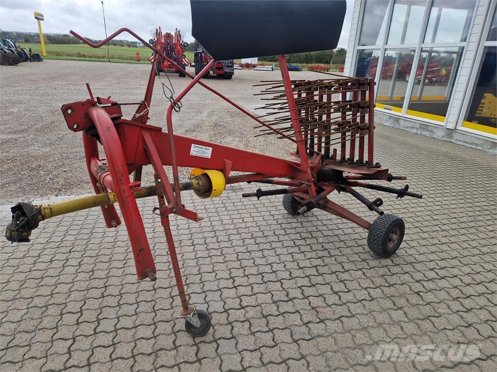  3 METER RIVE Zgrabiarki i przetrząsacze