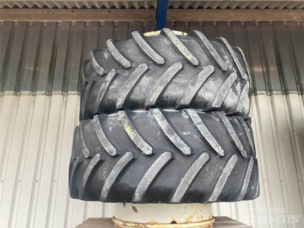  540/65R28 Opony, koła i felgi