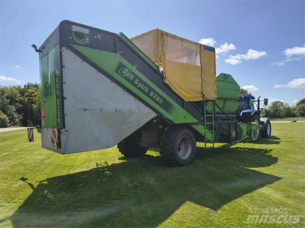 AVR SPIRIT 8200 Kombajny ziemniaczane i kopaczki