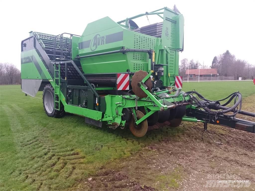 AVR SPIRIT 9200 Kombajny ziemniaczane i kopaczki
