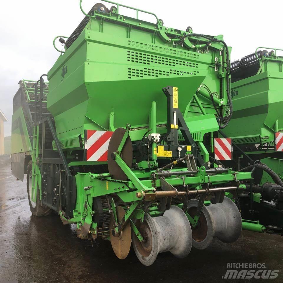 AVR SPIRIT 9200 Kombajny ziemniaczane i kopaczki