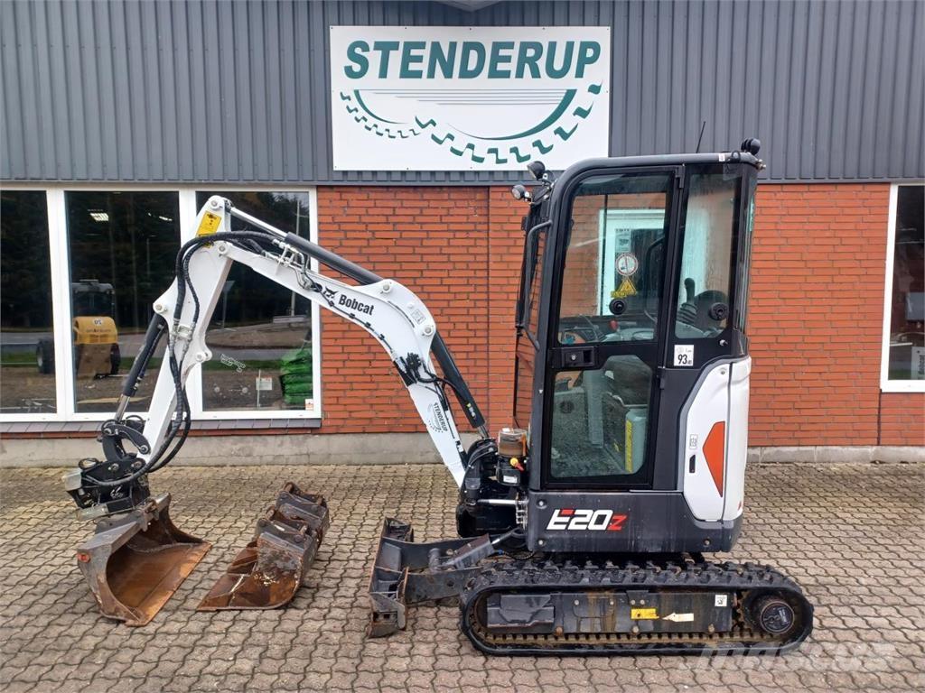 Bobcat E20 Minikoparki