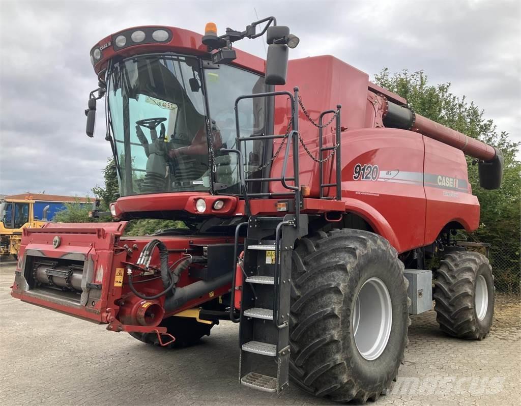 Case IH AF9120 Kombajny zbożowe