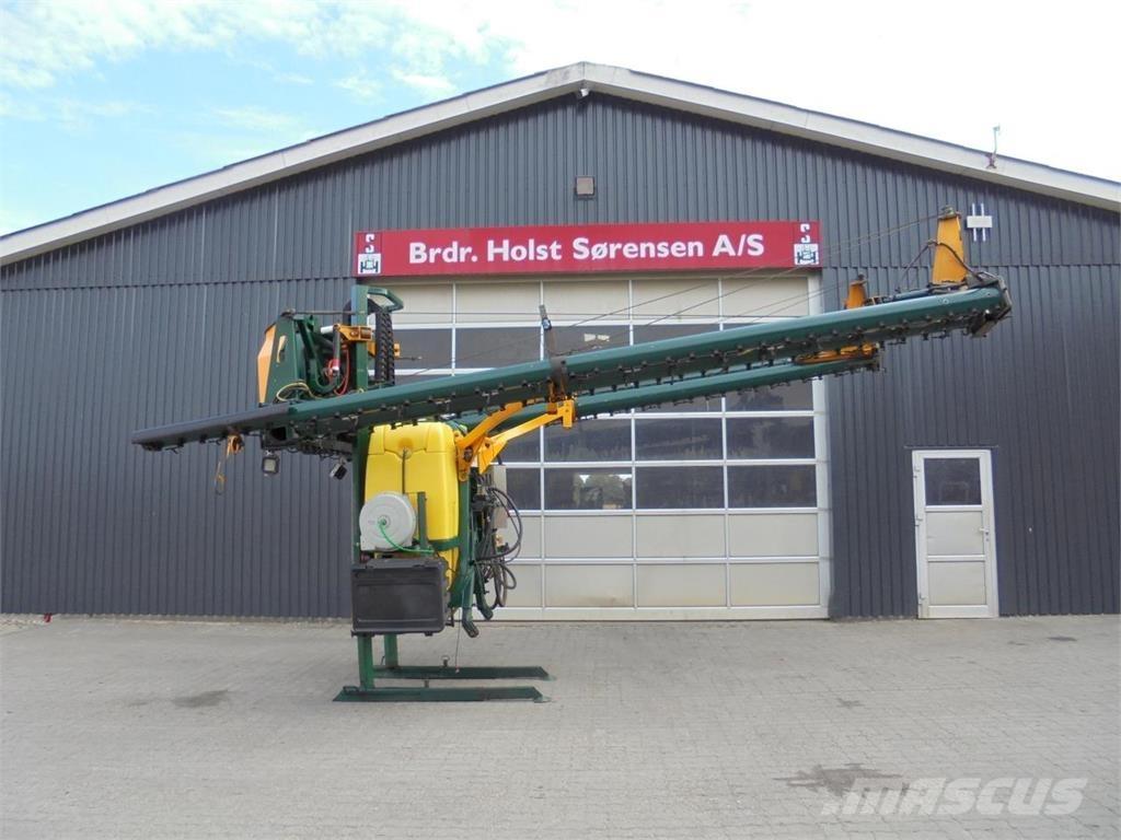 Danfoil 24 M Zamontowane opryskiwacze