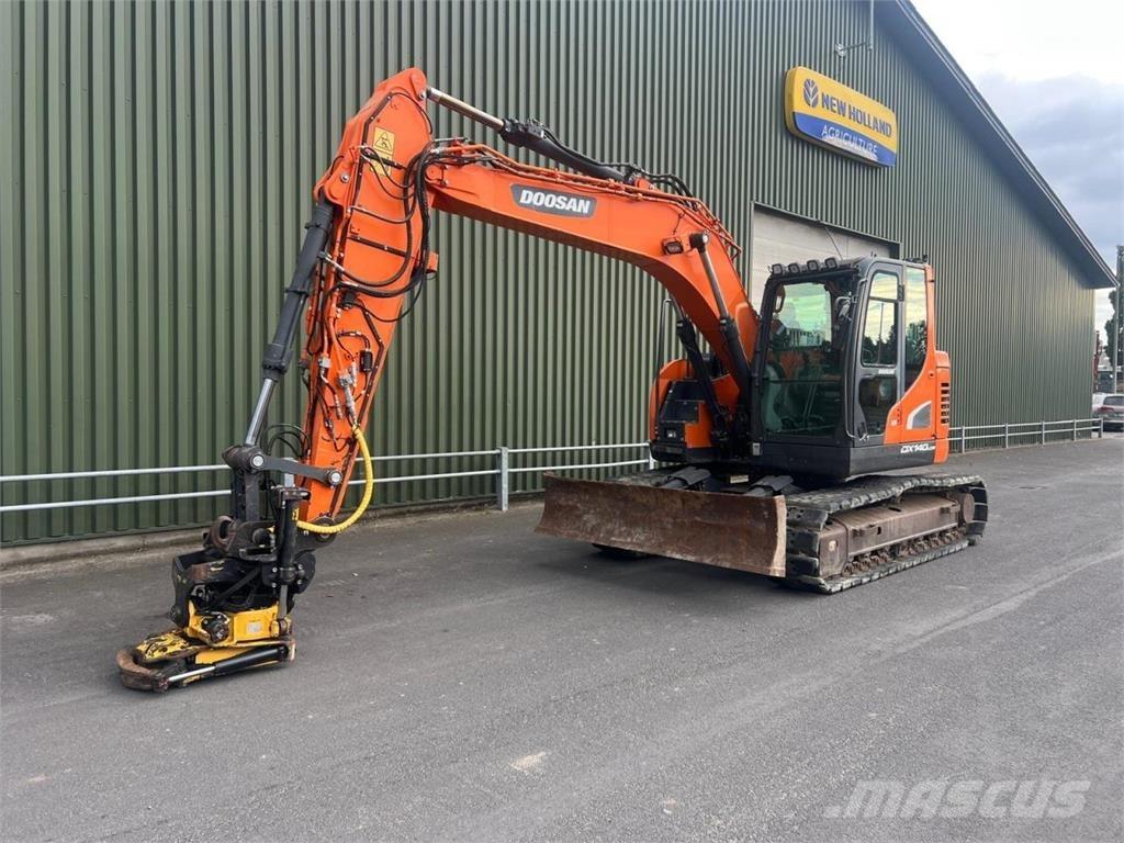 Doosan DX140LCR-5 Koparki gąsienicowe