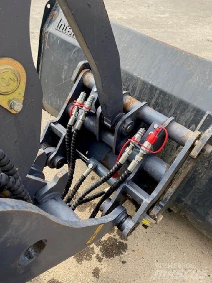 Eurotrac W12 Miniładowarki