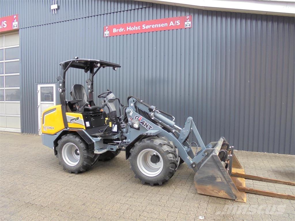 GiANT G2700XHDP Miniładowarki