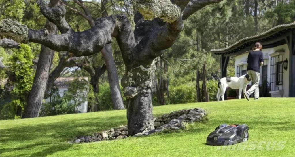 Husqvarna AM420 Kosiarki